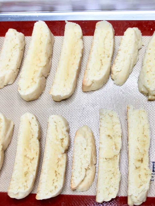 cropped-biscotti-3.jpg