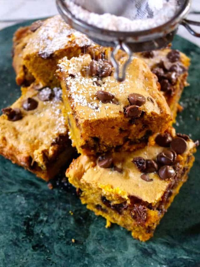 Pumpkin Chocolate Cookie Bars