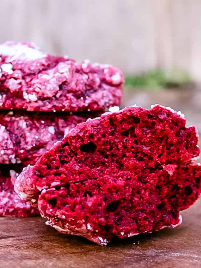 cropped-red-velvet-cookies-12.jpg