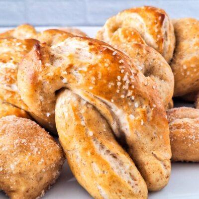 sourdough discard pretzels