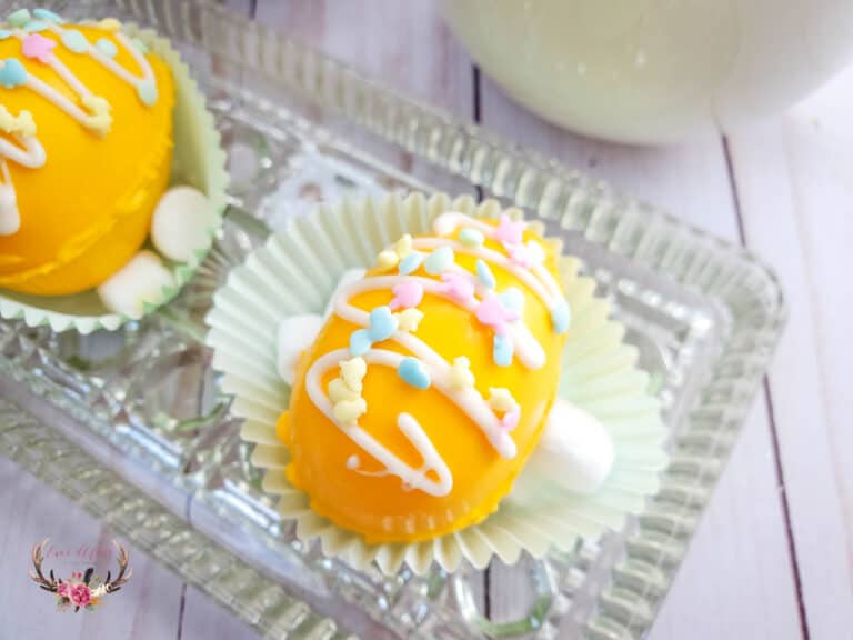 Hot Cocoa Bombs for Easter