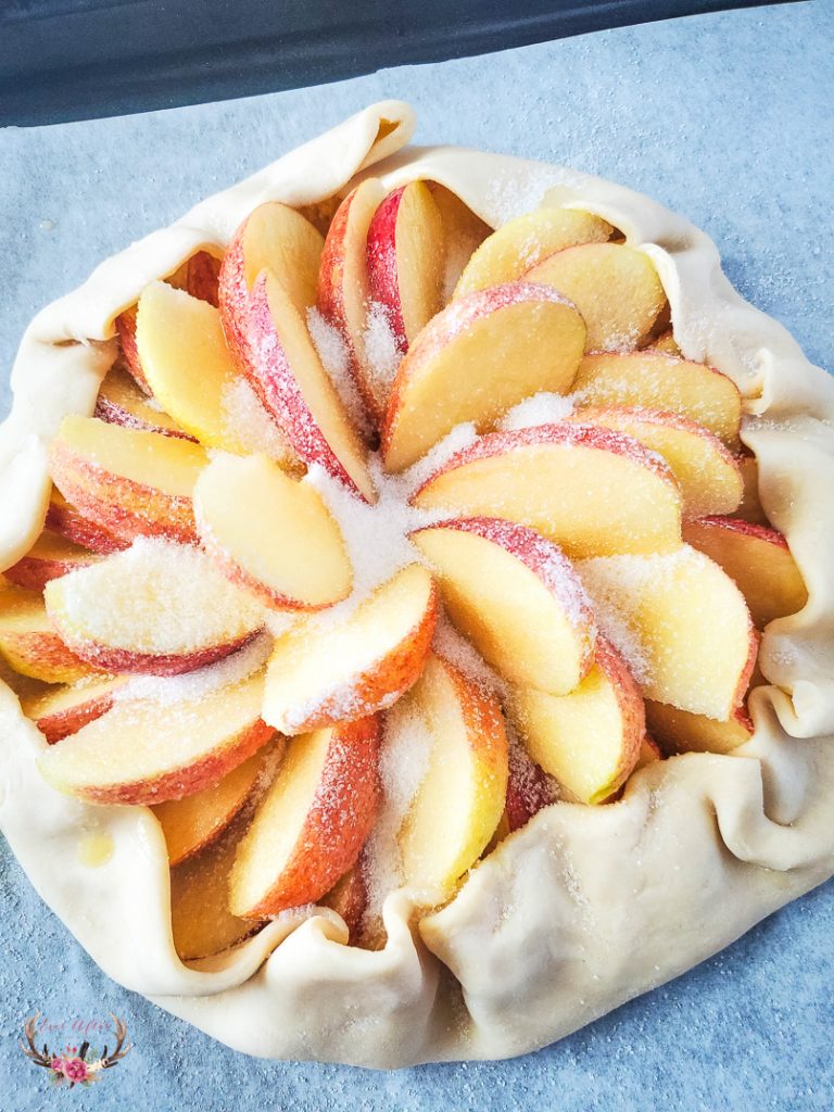 Easy Apple Pie Crostata recipe.