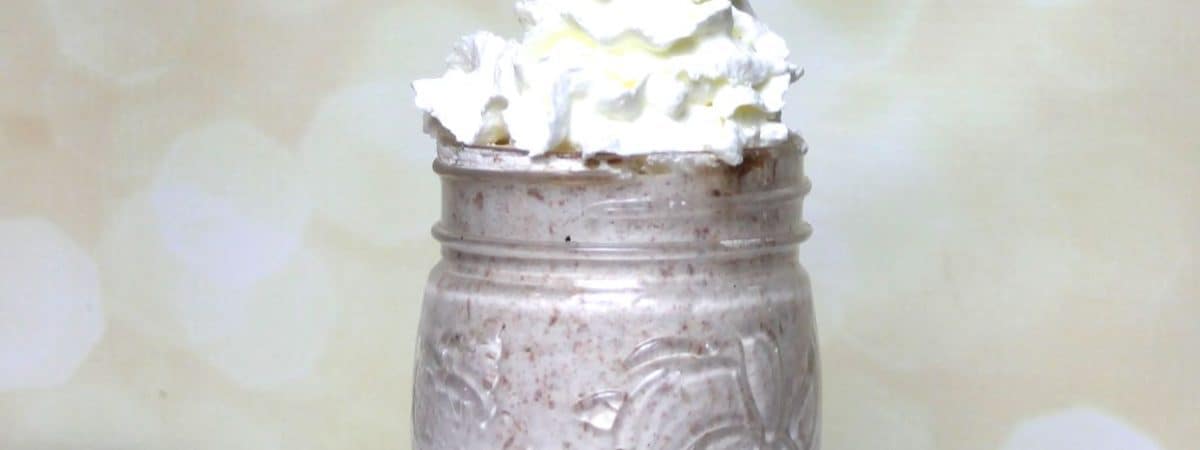 easy to make chocolate mousse with two ingredients