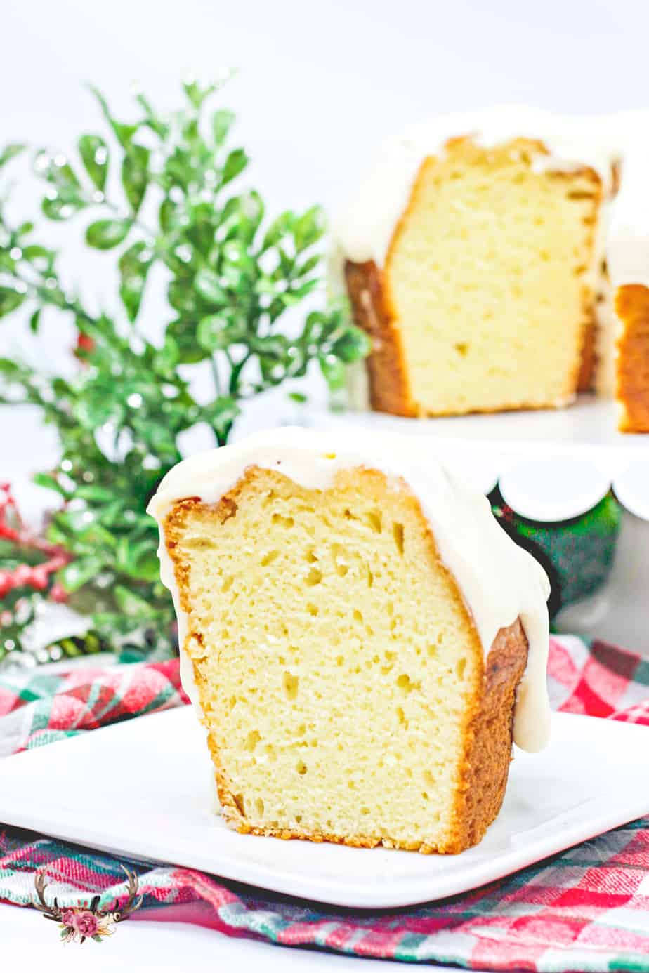 Boozy Eggnog Bundt Cake