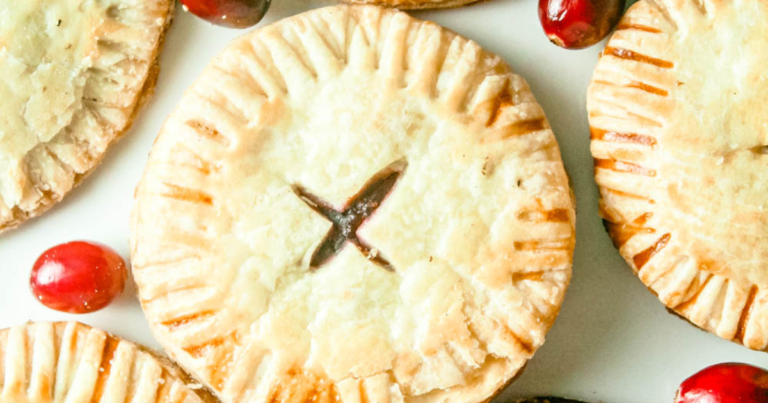 cranberry hand pie