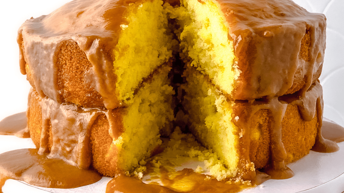 Salted Caramel Kentucky Butter Cake