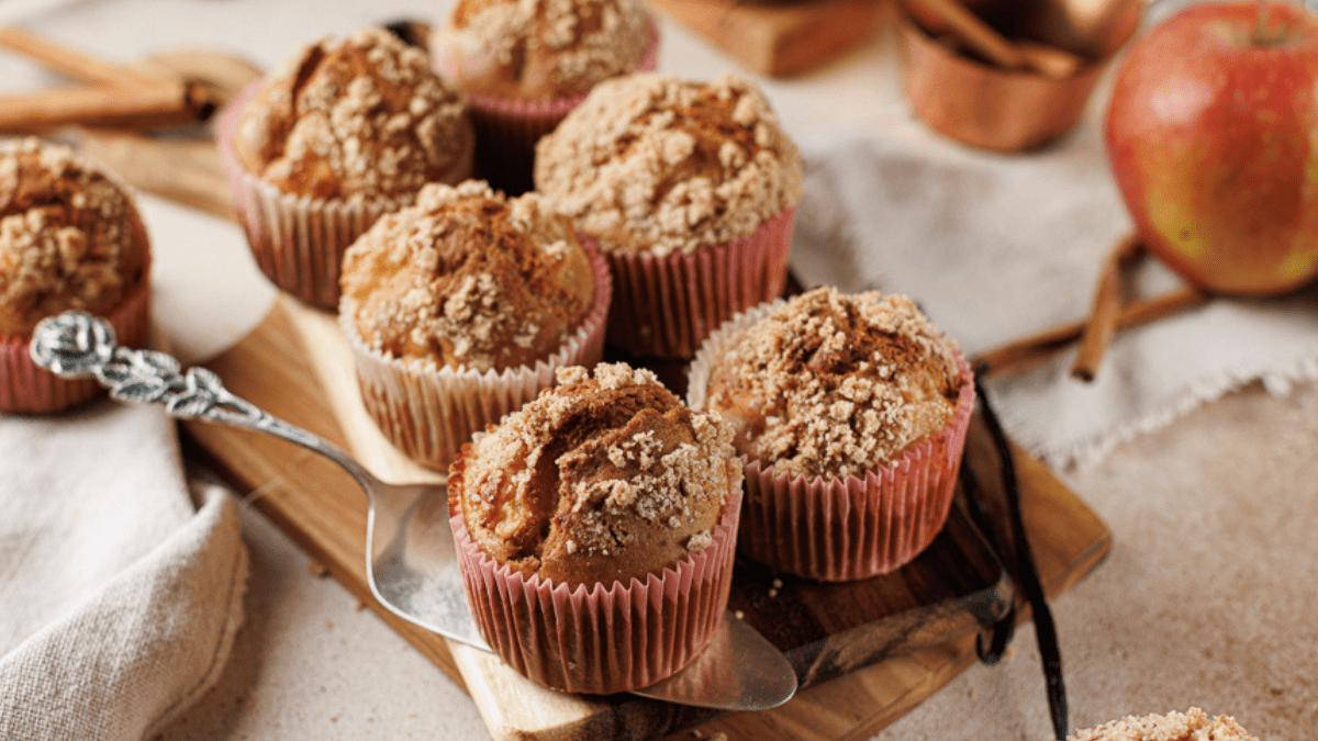 Apple Crumb Muffins Recipe: A Delicious Treat for Any Time!