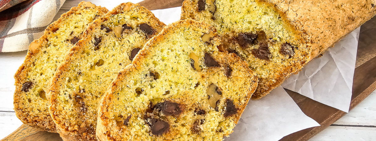 zucchini bread with nuts