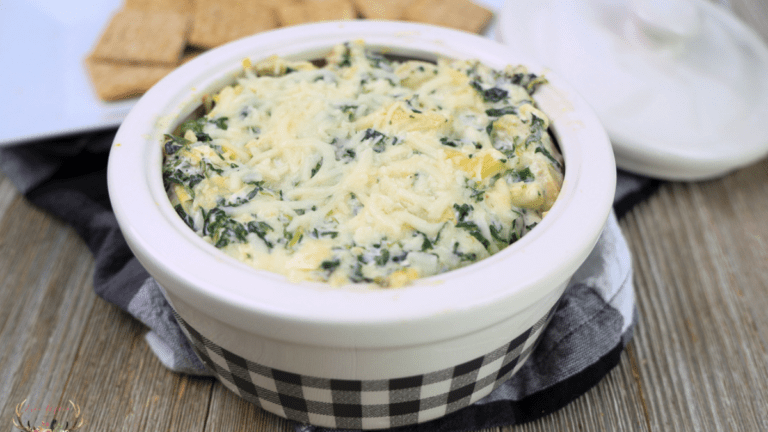 Easy Spinach Artichoke Dip