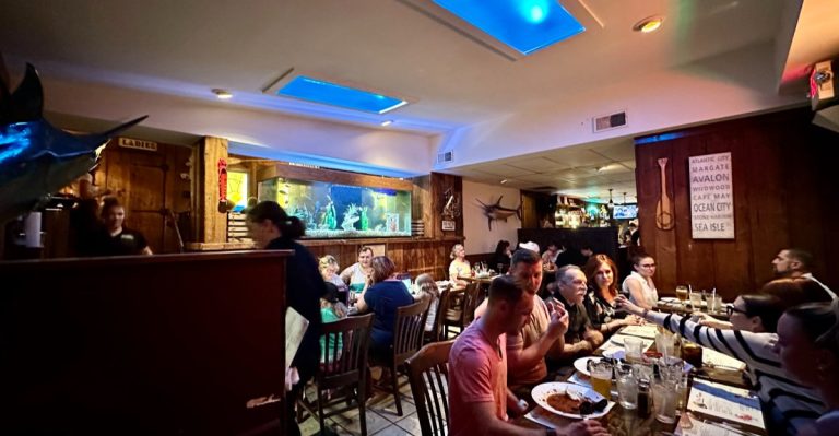 The Secret Pennsylvania Seafood Shack That Most Tourists Completely Miss