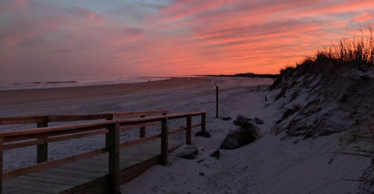 This Hidden South Carolina Beach Is A Paradise For Sea Glass Hunters