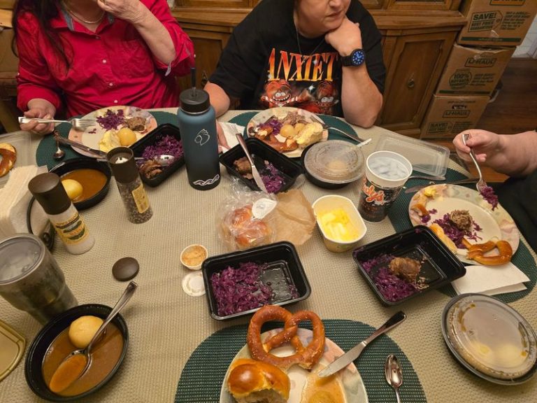 This Arizona German Bakery’s Pretzels And Strudel Are So Authentic One Bite Feels Like Europe
