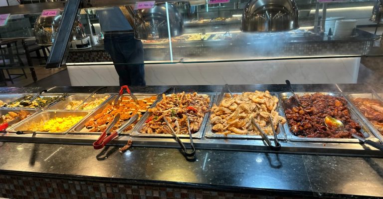 This Maryland Seafood Buffet Gives Seafood Fans Plenty Of Reasons To Go Back For Seconds