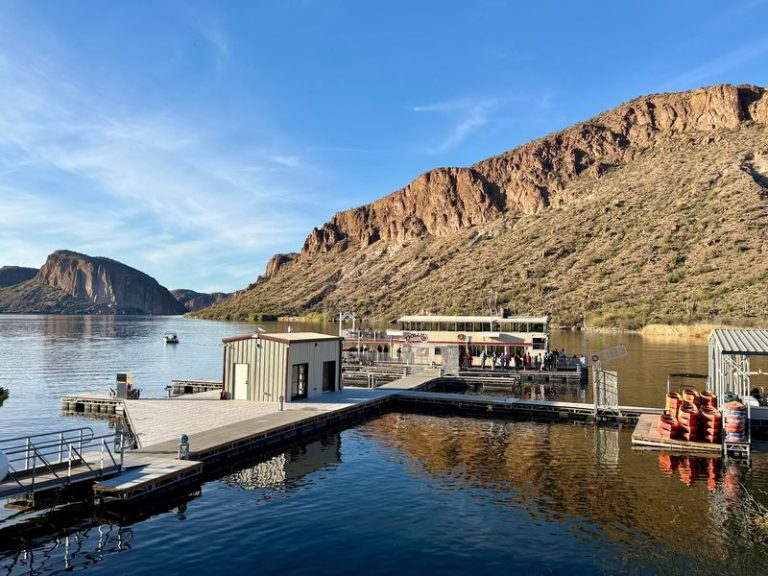 Glass-Bottom Views And Towering Cliffs Make Canyon Lake In Arizona Feel Like A Secret
