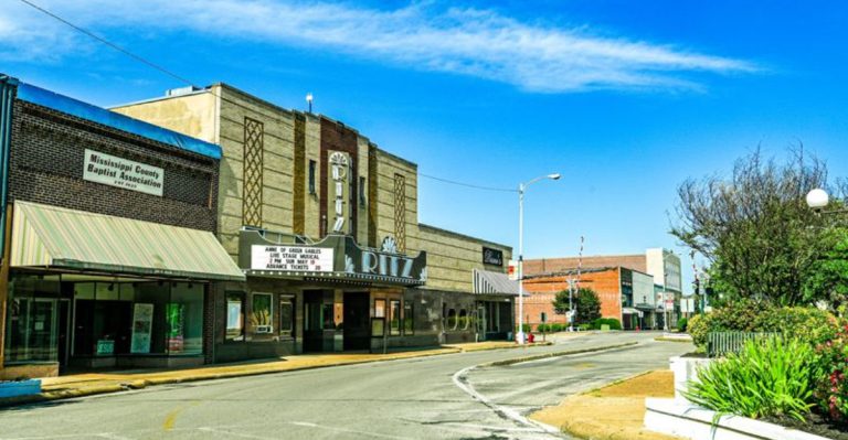 Forgotten Arkansas Towns That Are Making A Remarkable Comeback