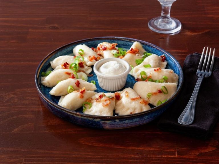 6 Old-School Polish Restaurants In Illinois Where The Pierogies Still Steal The Meal