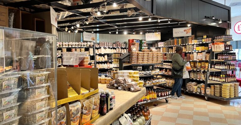 Maryland’s Amish-Owned Market Offers A Refreshing Alternative To Ordinary Supermarket Shopping