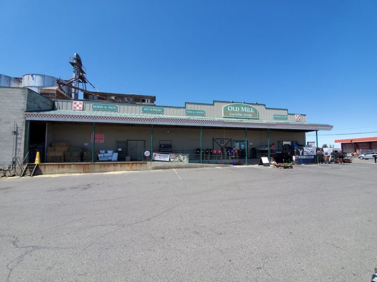 At This Washington Country Store, You Try On Cowboy Boots While They Refill Your Propane