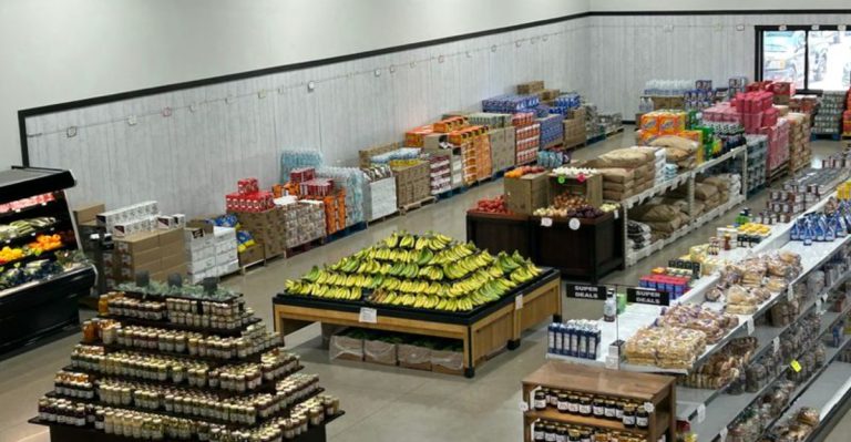 This Indiana Grocery Store Has Become A Go-To For Families Looking To Stretch Every Dollar