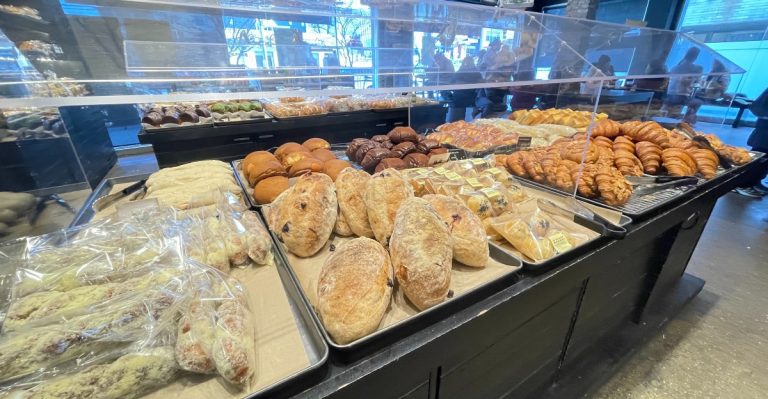 Why Pastry Lovers Keep Making The Trip To This New Jersey Korean Bakery
