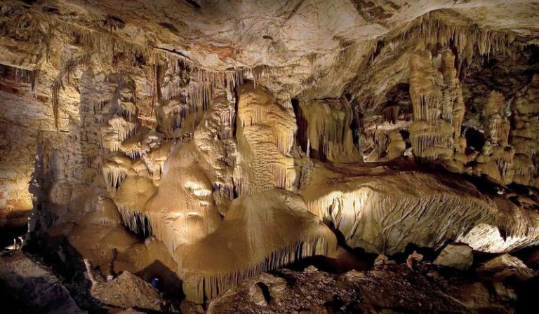 This Arizona Limestone Cavern Was Kept Secret For Years After Two Students Found It
