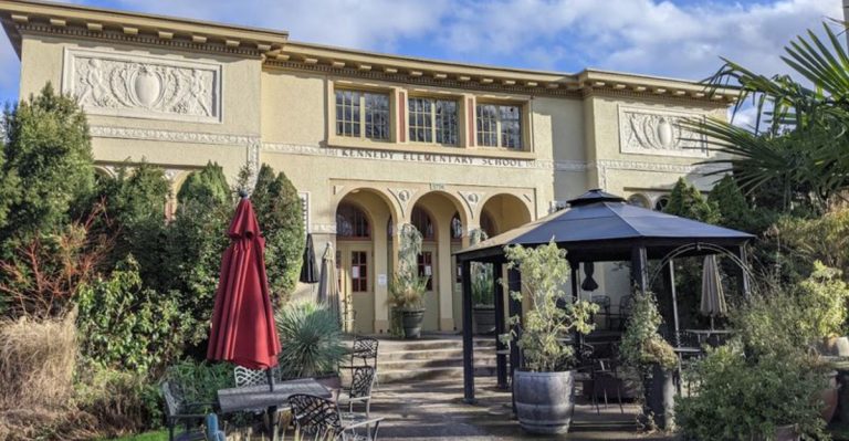 This Oregon Hotel Was Once A School, Now It’s One Of The State’s Most Unique Getaways