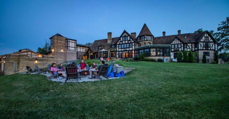 This Gorgeous Ohio Park Lodge Is Beautiful By Day But Famous For Chilling Stories After Dark