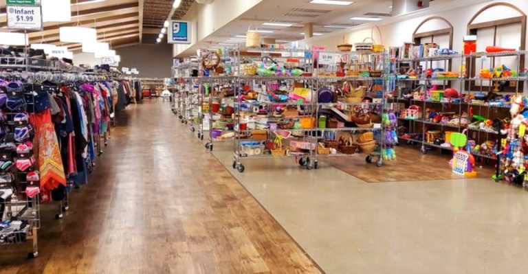 This Unassuming Ohio Charity Shop Is Hiding Name-Brand Gems For Less Than A Cup Of Coffee