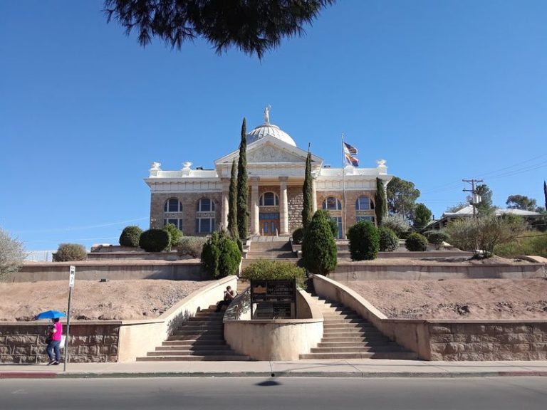 This Underrated Arizona Town Has Grocery Bills So Low People Are Packing Up To Move There