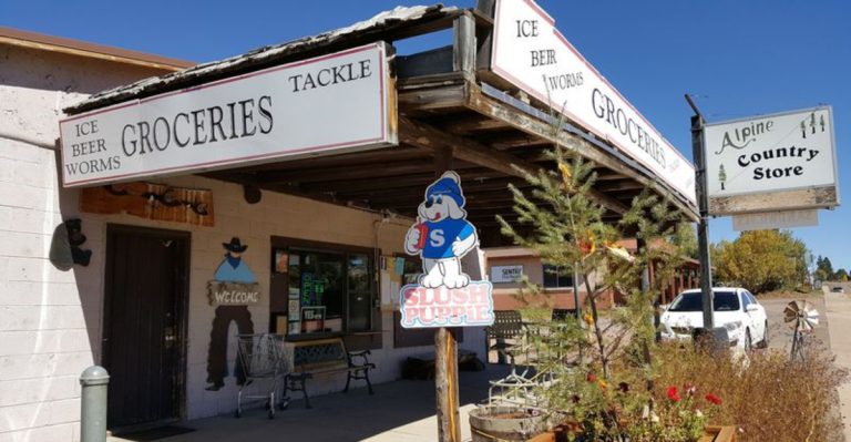 This Old-Fashioned Grocery Store In Arizona Has Homemade Sandwiches That Are Absolutely Unforgettable