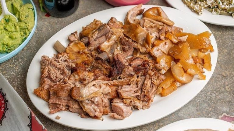 You Can Twist A Fork Into Carnitas At These 7 Illinois Taquerias Worth The Drive