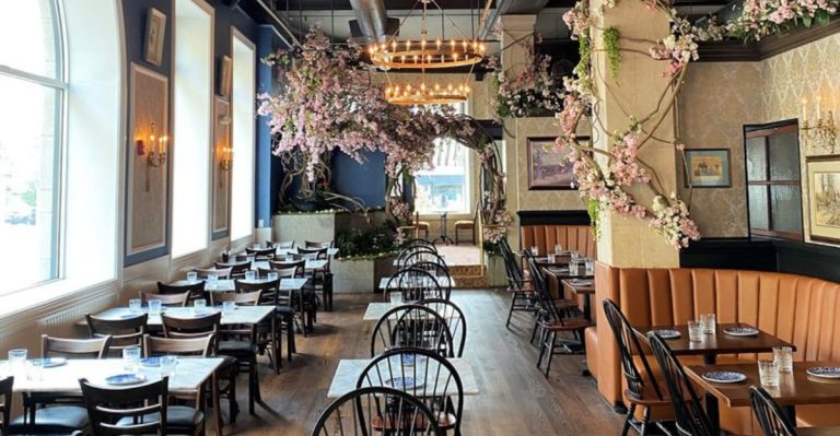 This New Jersey Shore Town Has A Fish And Chips Spot That Feels Like A Taste Of Old England