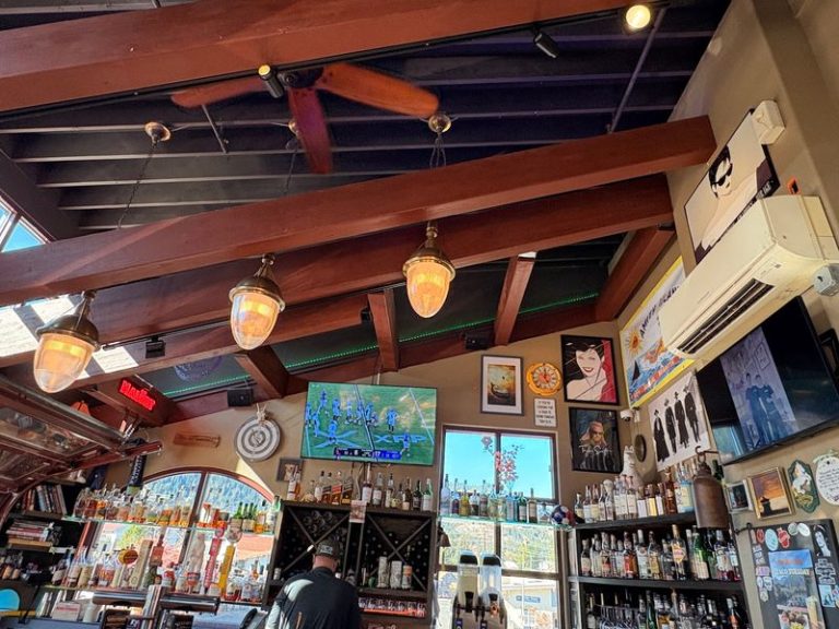 Warm, Soft Pretzels Big Enough To Share Keep Locals Lining Up At This Washington German Restaurant