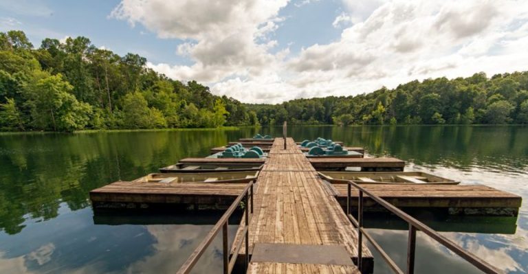 This Kentucky Swimming Spot Is A Refreshing Summer Gem Worth Finding