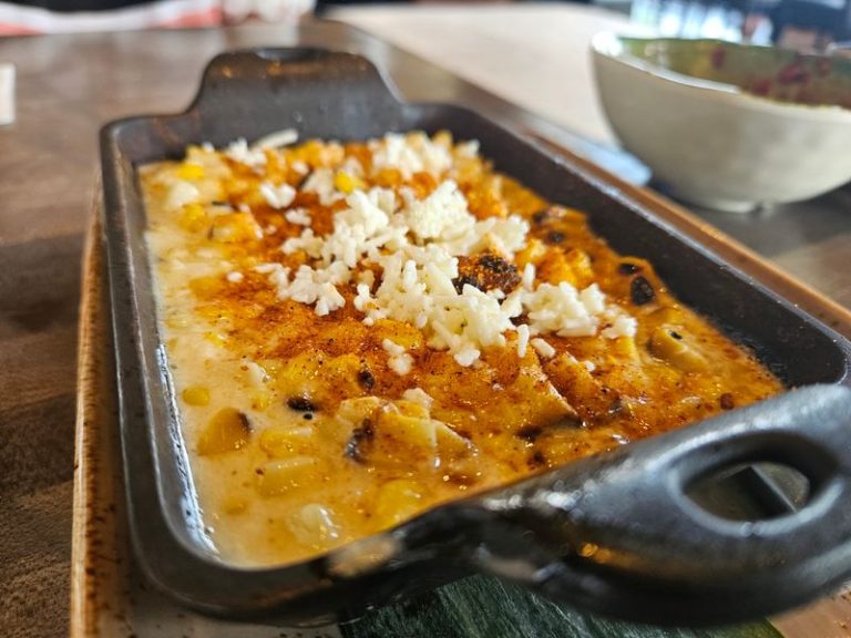 You Can Dip Fresh-Made Tortilla Chips Into Bubbling Queso At These 7 Illinois Tex-Mex Spots