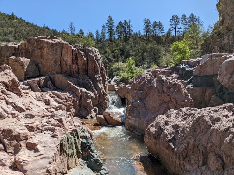 This Easy 1.6-Mile Arizona Hike Ends At One Of The Prettiest Hidden Waterfalls In The State