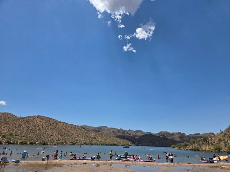 This Hidden Arizona Lake Beach Is A Clear-Water Swimming Spot At The End Of A Desert Trail