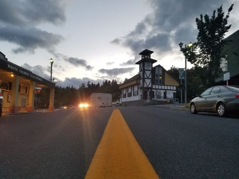 Escape To This Sweet Washington Town Where Life Genuinely Slows To Its Own Gentle Pace