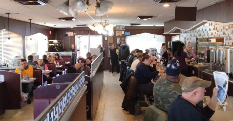 11 Family-Owned Pennsylvania Restaurants That Have Stood The Test Of Time