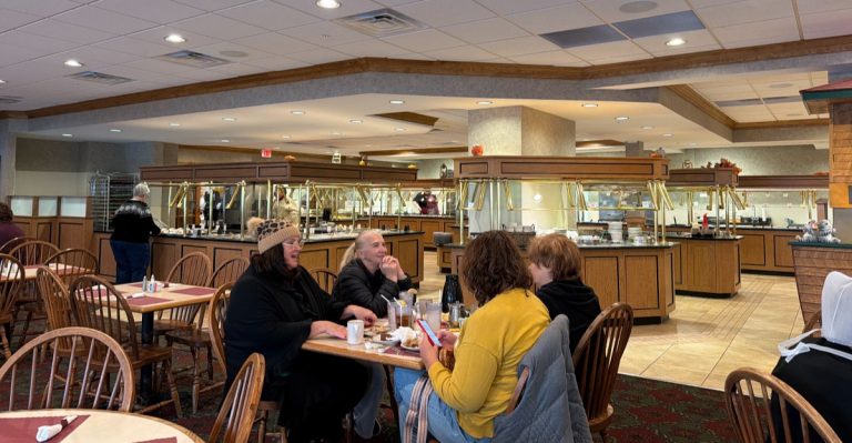 11 Family-Owned Buffets In Pennsylvania That Most Visitors Miss