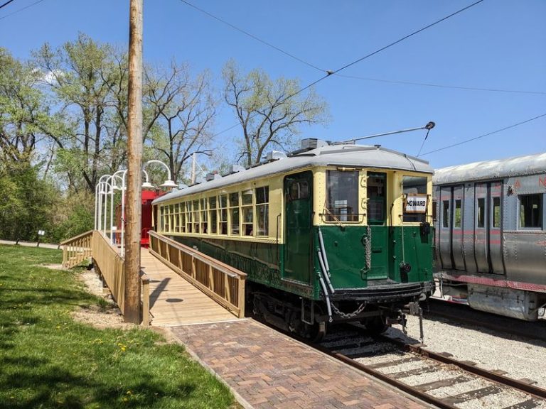 This Illinois Trolley Museum Lets You Ride Historic Electric Railway Cars Down Original Tracks