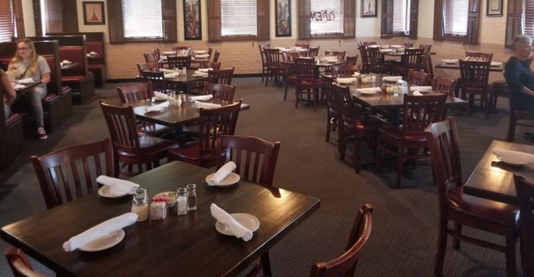 Locals Say This Italian Spot In Arkansas Serves Lasagna So Good It’s Worth The Drive