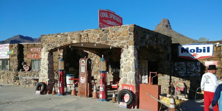 This Scenic Arizona Backroad Winds Through Mountains And A Century Of Route 66 History