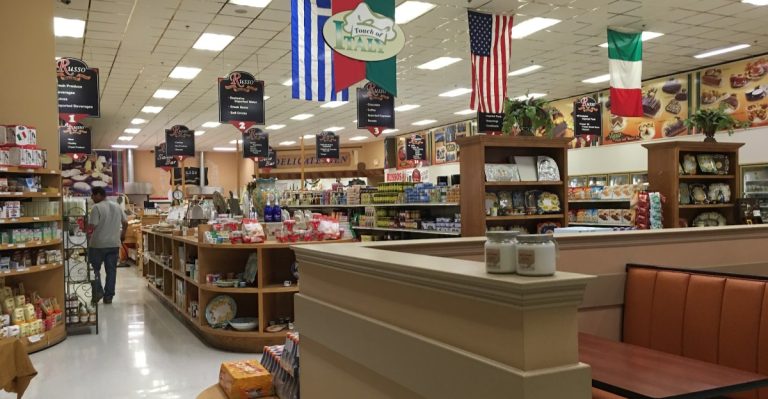 11 Pennsylvania Delis Making Perfect Picnic Lunches For Fall Foliage Drives