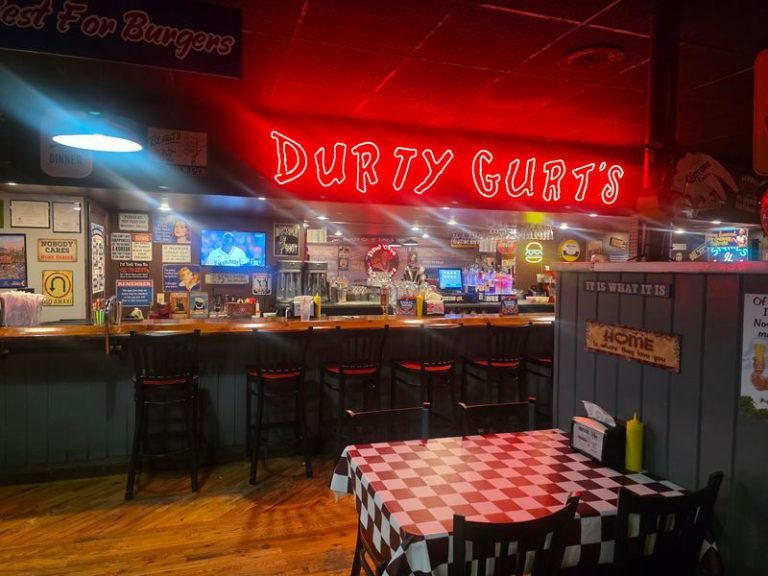 This Galena, Illinois Burger Joint Fries Its Cheese Curds Until They Squeak And Crackle