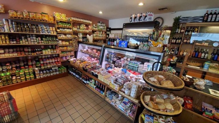 This Tiny Polish Deli In Washington Makes Its Own Pierogi And Kielbasa And Feels Like A Little Piece Of Poland