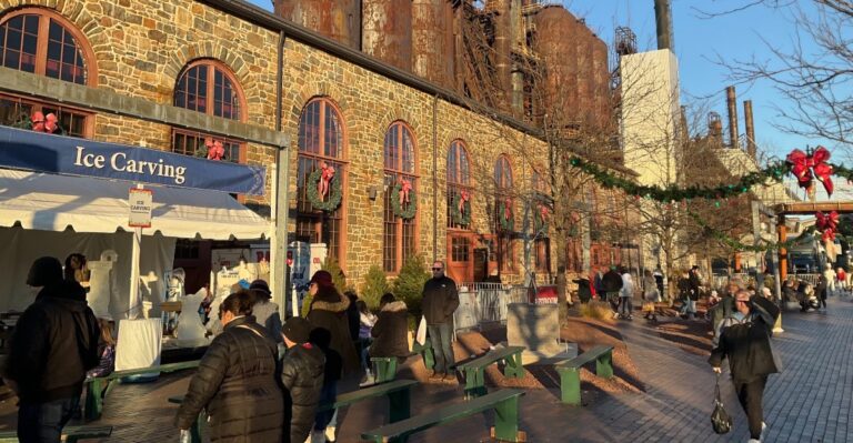 This European-Style Market Has Been Bringing Holiday Magic To Pennsylvania For Decades