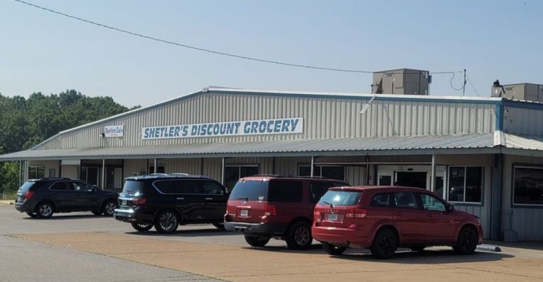 Missouri Shoppers Are Switching To A Grocery Store That Delivers Bigger Savings