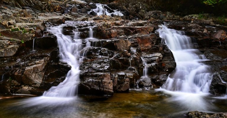 This Half-Mile Maine Trail Leads To A Waterfall Most Drivers Never Notice