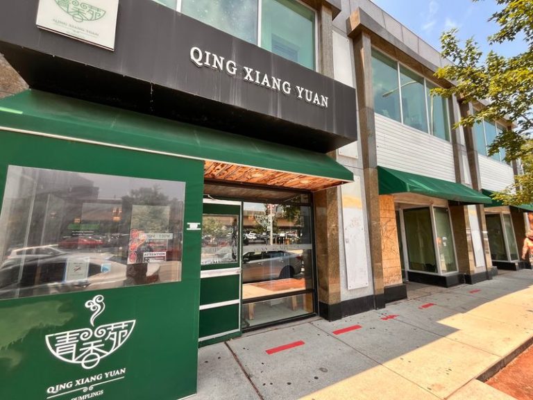Locals Drive Across Illinois For The Hand-Pulled Noodles At This Chinatown Spot In Chicago